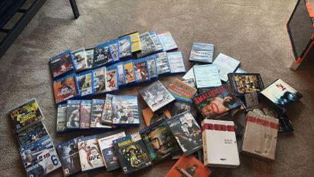 Ps4 games and some movies dvds