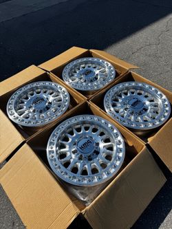 KMC KM552 IMS 8x6.5 18" +18 Wheels Machined