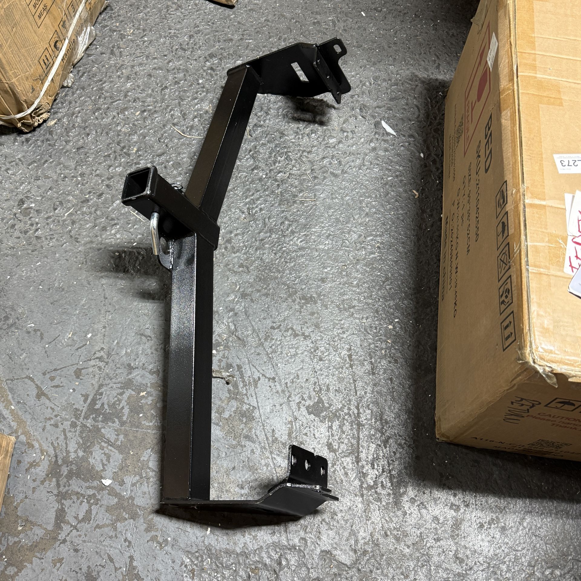 DNA MOTORING 2" Class-3 Trailer Tow Hitch Receiver w/Pin Compatible with 14-19 Jeep Cherokee,TH-N-053