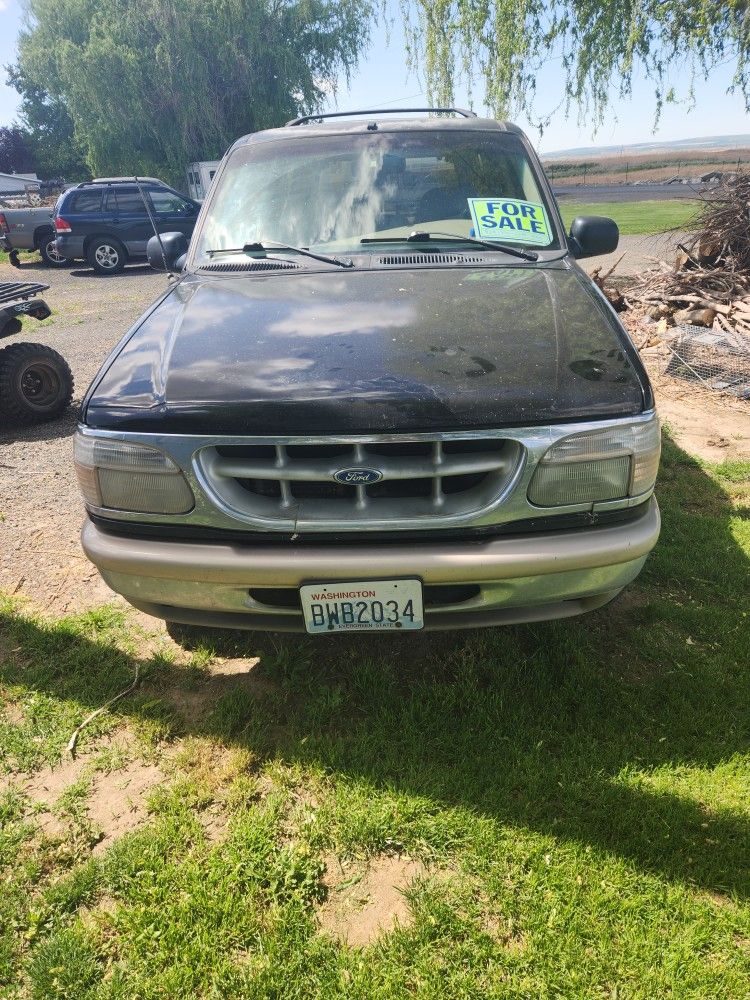 1996 Ford Explorer