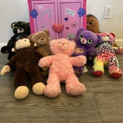 8 Build A Bear Stuffed Animals And Wardrobe With Accessories For Bears