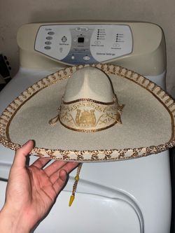 Sombrero size medium