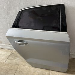 2016 Audi A3 Rh Passenger Rear Door oem