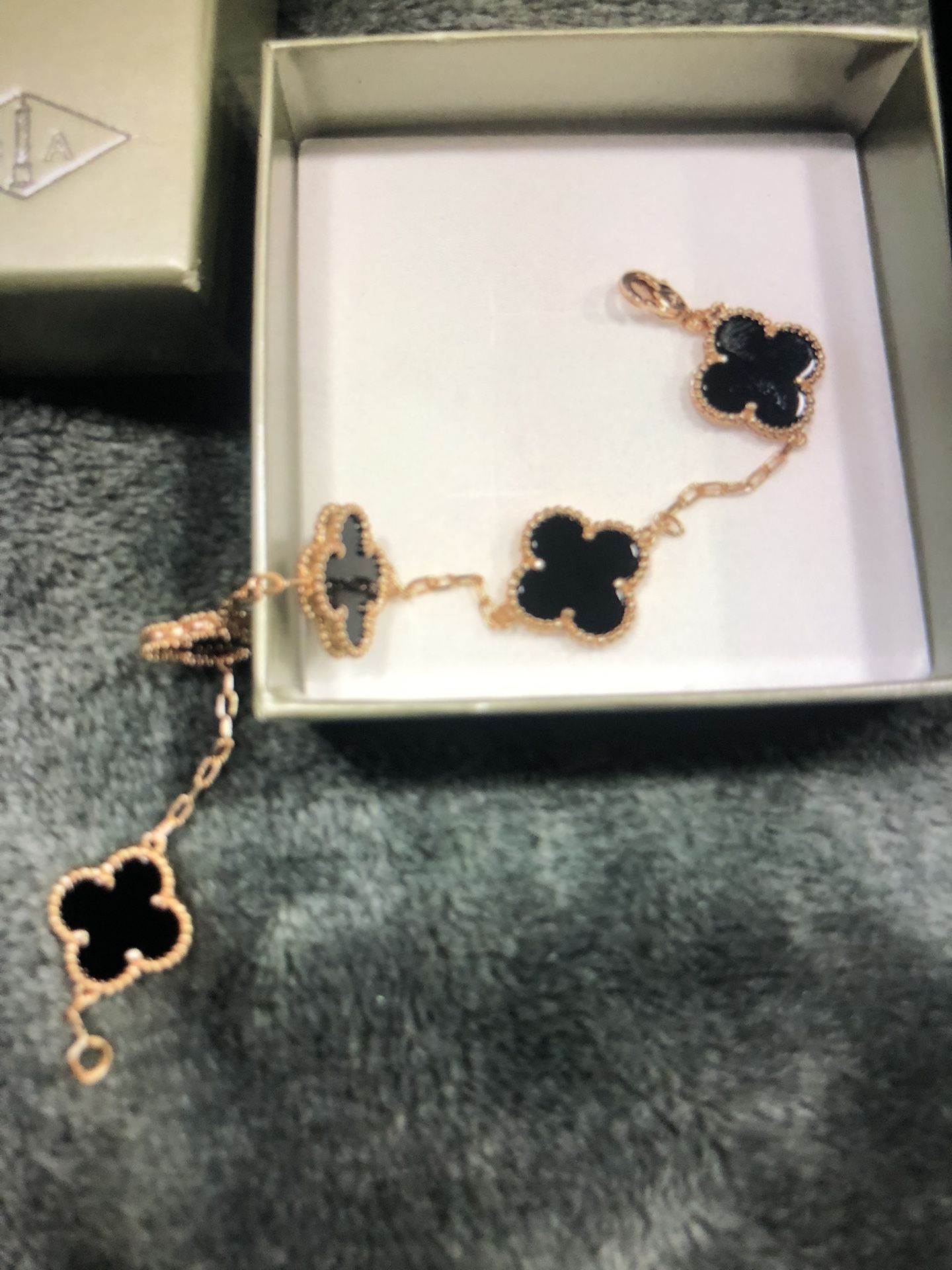 Black Van Cleef