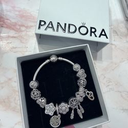 Pandora Bangle Charms Bracelet