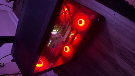 HIGH END GAMING PC(Need gone asap)