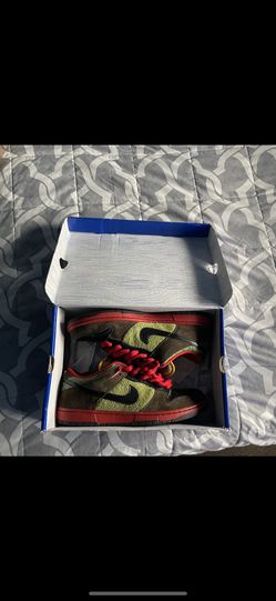Nike Sb Dunk Low Asparagus