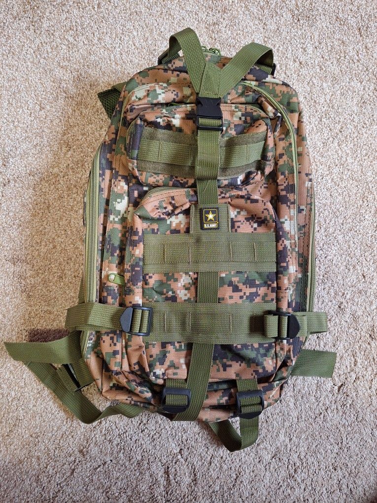 Hiking Backpack 30L Army MOLLE, Extreme Water Resistant with Laptop Compartment for Outdoor Hiking, Traveling, Camping, Trekking, Hunting & Survival.