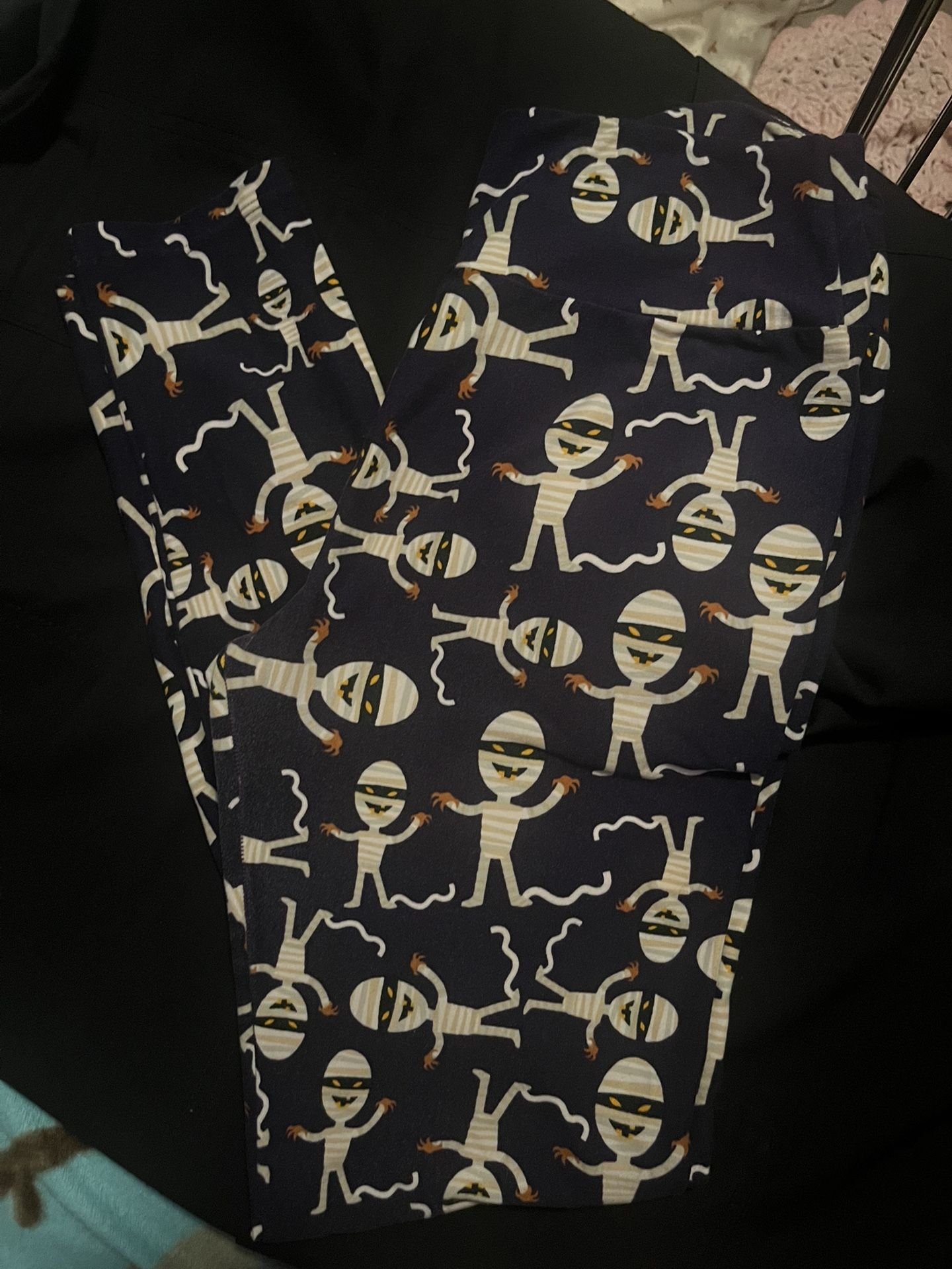 Lularoe Mummy Legging (dark Purple) One Size