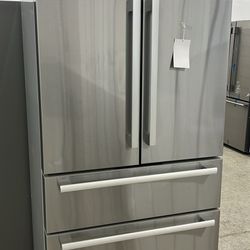 New BOSCH French Door Refrigerator- Counter Depth - Financing With $10 Down Payment 