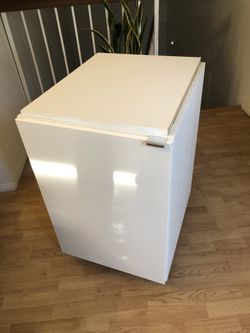 Strage Box with wheel