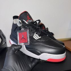 Air Jordan 4 
