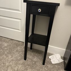 Black Small End Table 