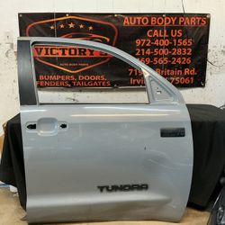 TOYOTA TUNDRA 2014-2021 RH FRONT DOOR SHELL OEM 