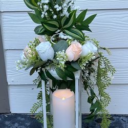 8 Ceremony Isle lanterns With  Candles 