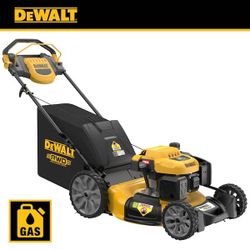 DeWalt 196cc Self Propelled 3-1 Lawn Mower