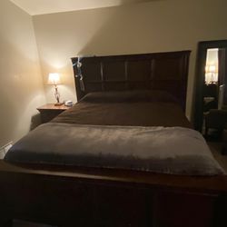 Master Bed Room Set