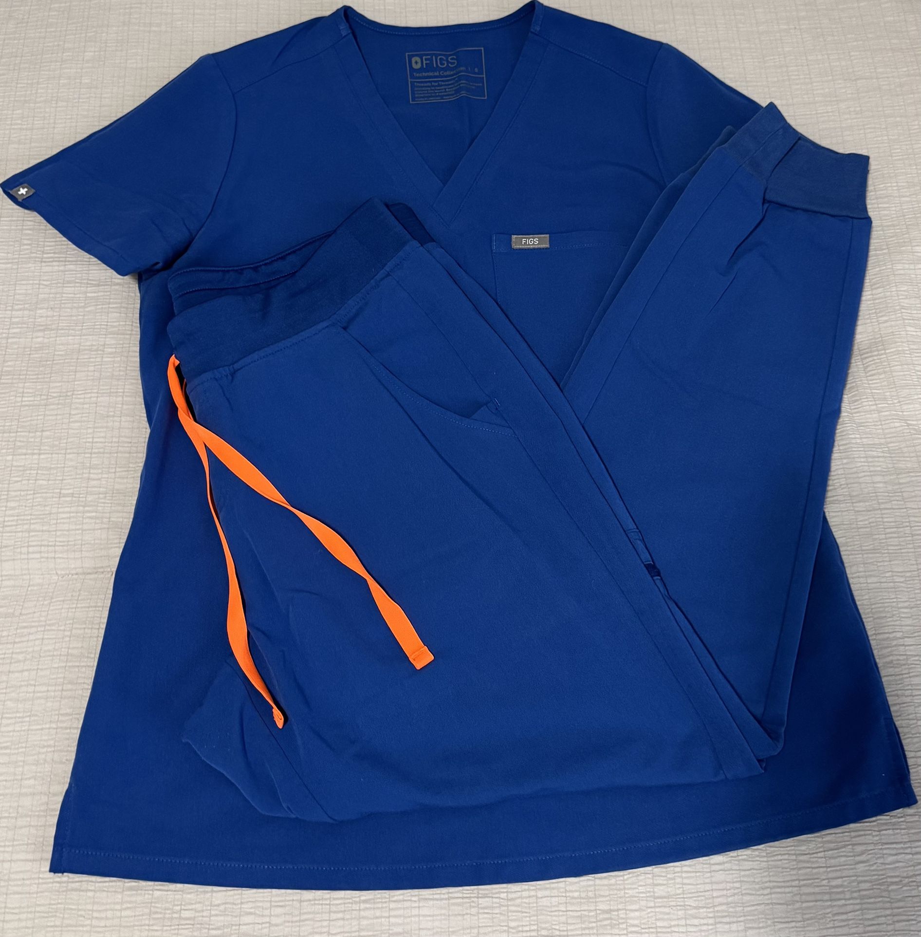 Women’s Figs Scrub Set Winning Blue