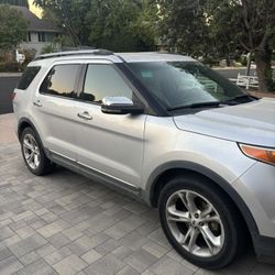 2012 Ford Explorer