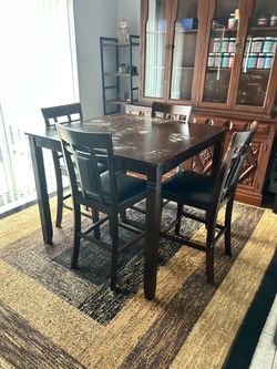 Counter Height Dining Table Set with 4 Chairs