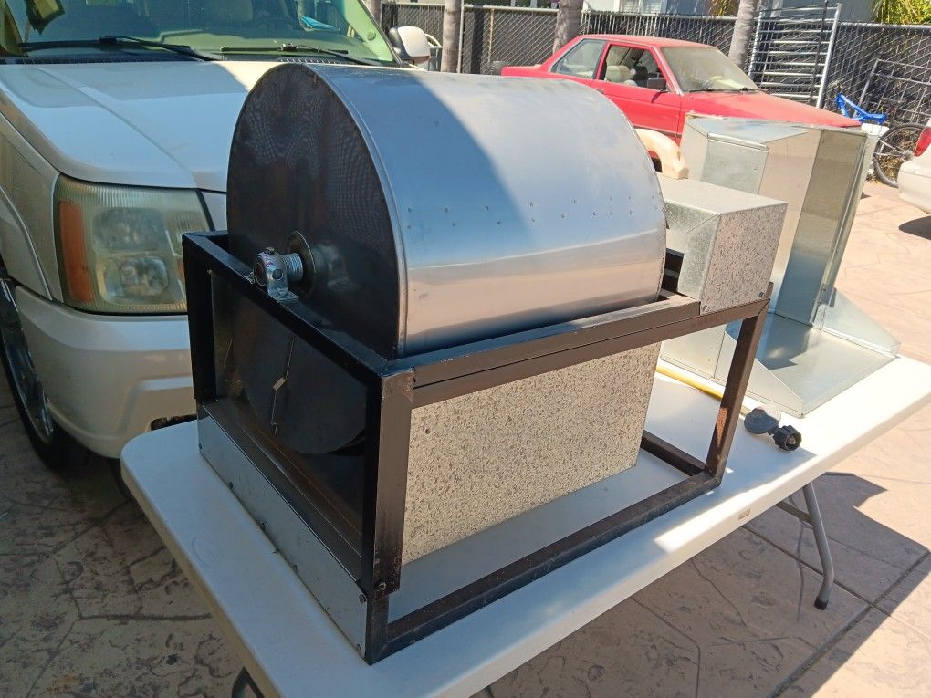 Oven toaster roaster for peanuts nuts seeds.