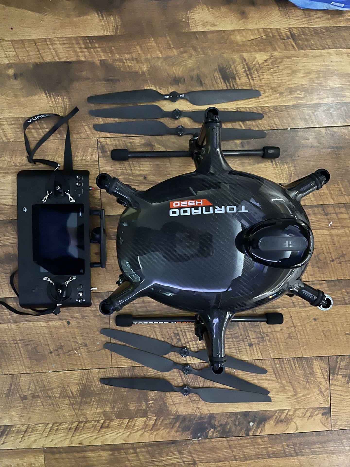 Yuneec Tornado H920 Drone