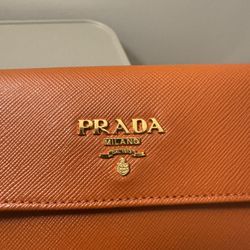 Prada Saffiano Leather Wallet (Like New) With Box and Authenticity Cards