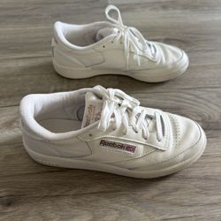 Reebok Woman’s Shoes 