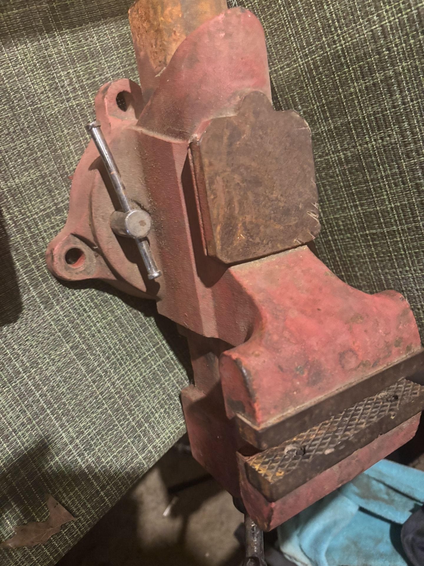 Vintage 5 Inch Swivel Vise