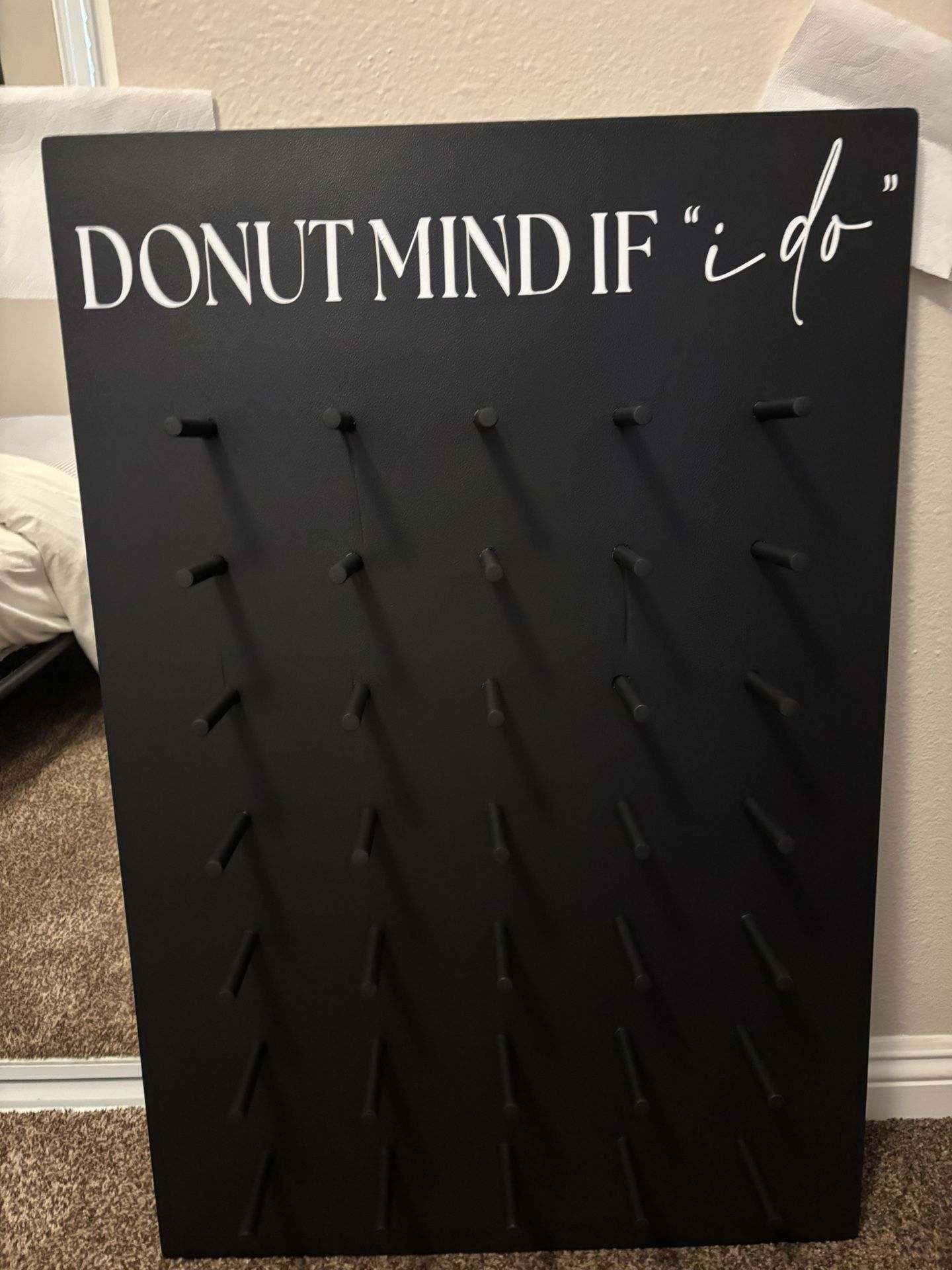 Black donut Wall