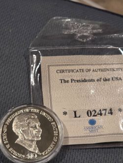 2004 George Bush Commerative coin