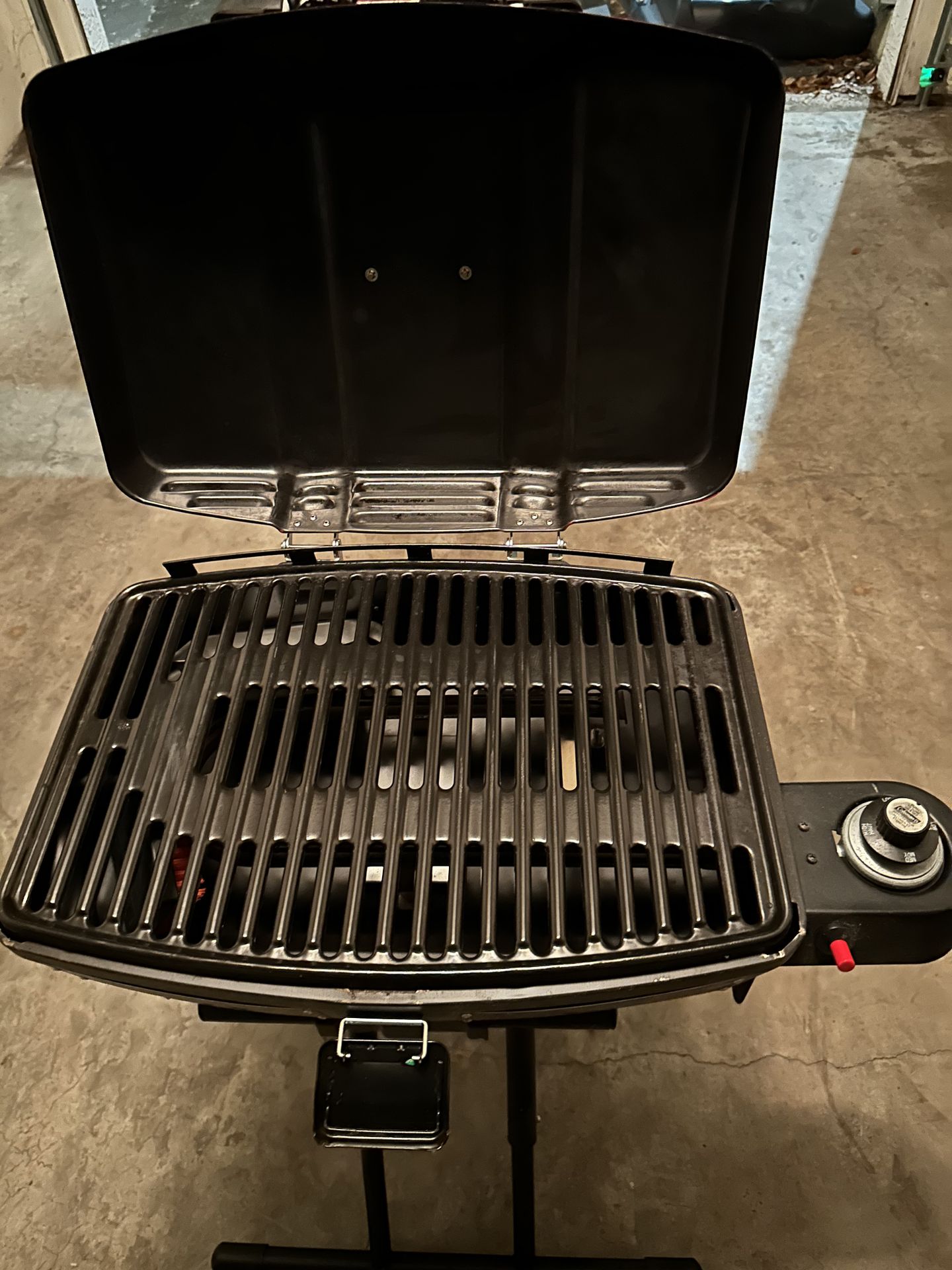 Coleman RoadTrip Sportster Propane Gas Grill