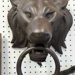Antique WILLIAM D SCOTT Large  Lion Head Door Knocker In Brass 15”
