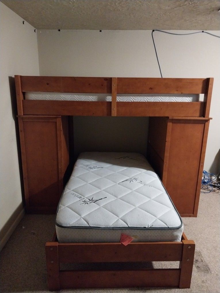 Wood Bunk Bed