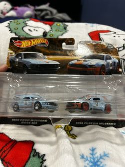 Hot Wheels Premium Fords