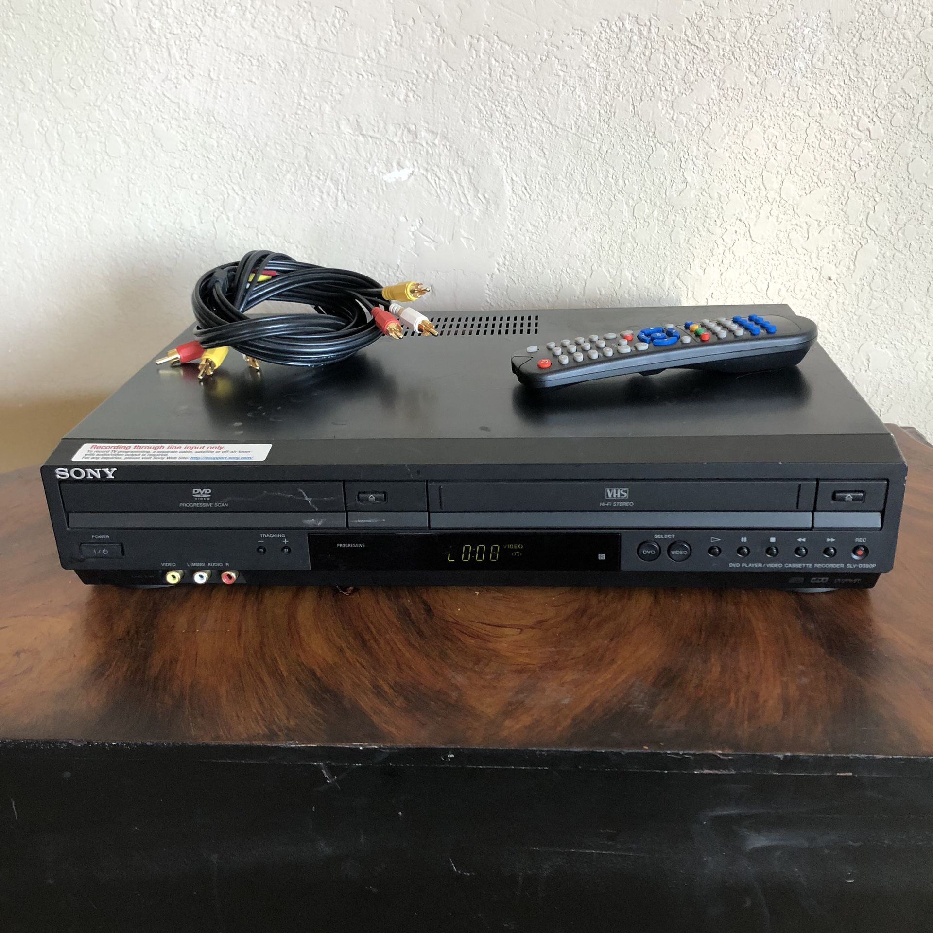 Sony SLV-D380P DVD VHS Player VCR Tape Recorder with Remote Control
