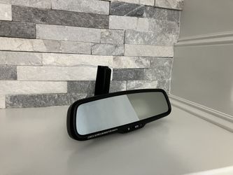 Toyota interior Rear view mirror with back up Monitor built in OEM