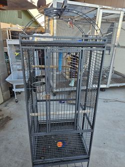 Cage/ Aviary