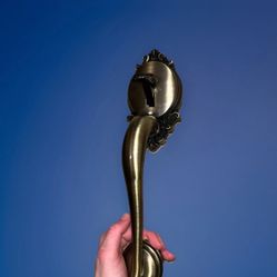 SCHLAGE antique brass handleset, includes everything in the pictures. Is missing indoor knob.