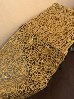 Gold sequin runner pattern wedding