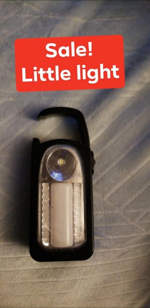 🩷 Working Small Light - Still Available