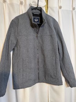 Nice gray jacket brand Dokers excellent condition size XL🌺
