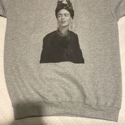 Frida Sweater Size Small