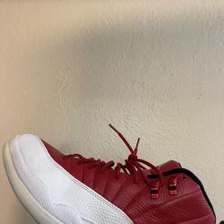 Jordan 12s Size 10 