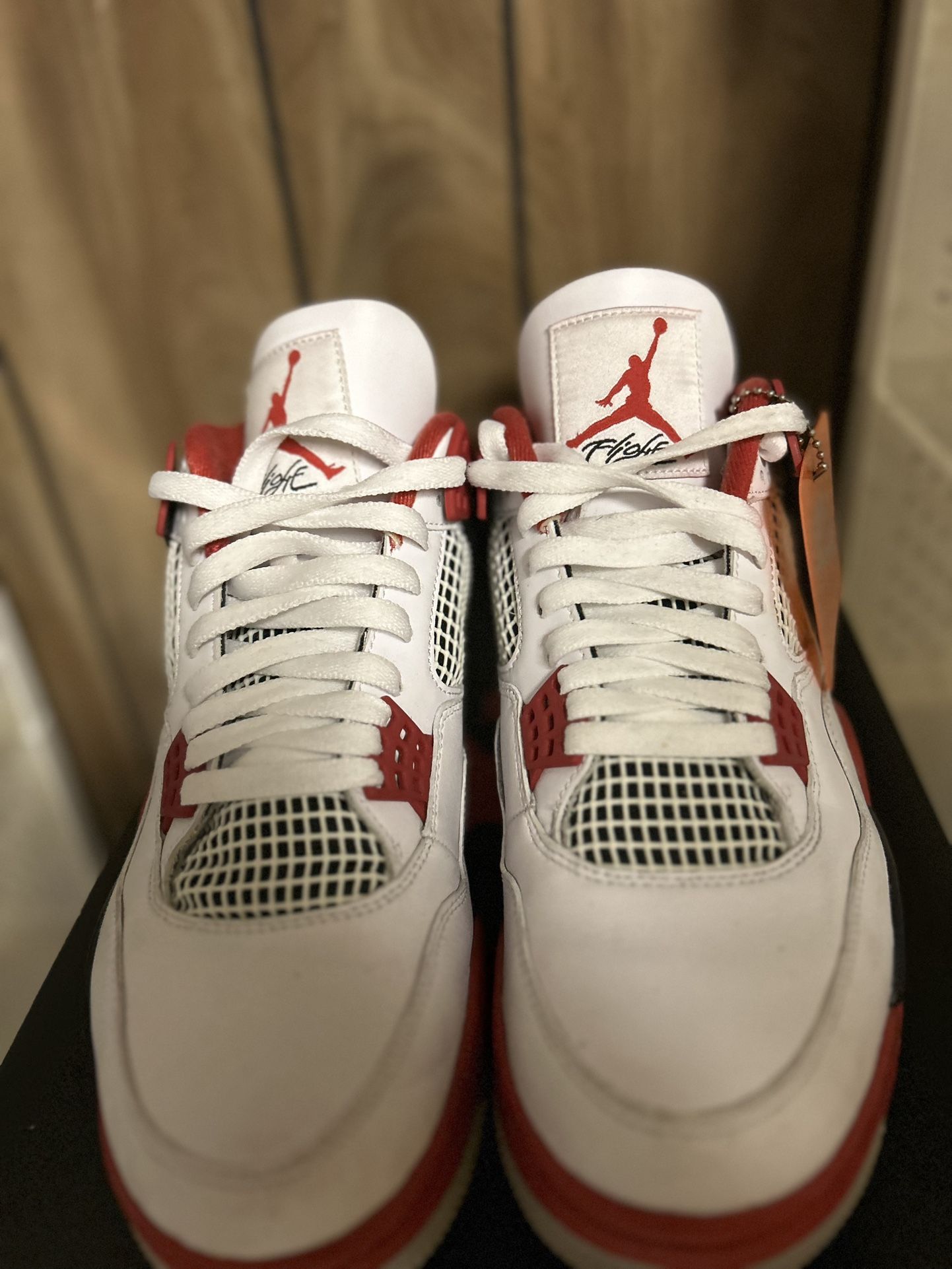 Fire Red 4s for Sale in Queens, NY OfferUp