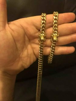 10MM Cuban Link Set 14K Gold Plated Doesn't Loses Color