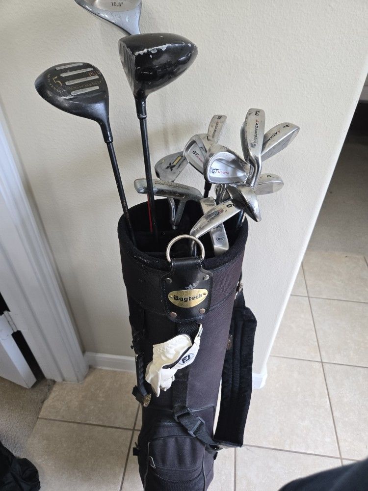 Full Set Of Golf Clubs With Bag