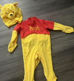  Winnie the Pooh infant costume 6-12 Mnth