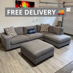 Large Costco Sectional Couch 🛋️- Free Delivery 🚚 