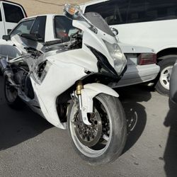  2011 Suzuki GSX-R750 (